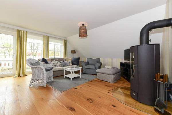 Haus Sturmmöwe Waldstraße