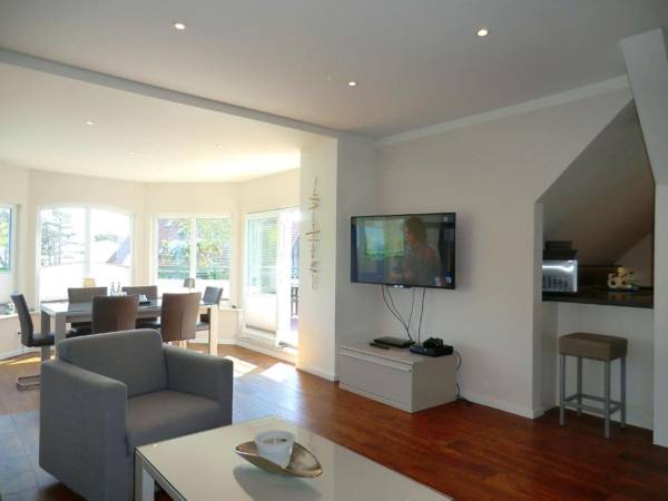 Luxus-Penthouse am Strand mit Traum-Meerblick Dachterrasse und Sauna