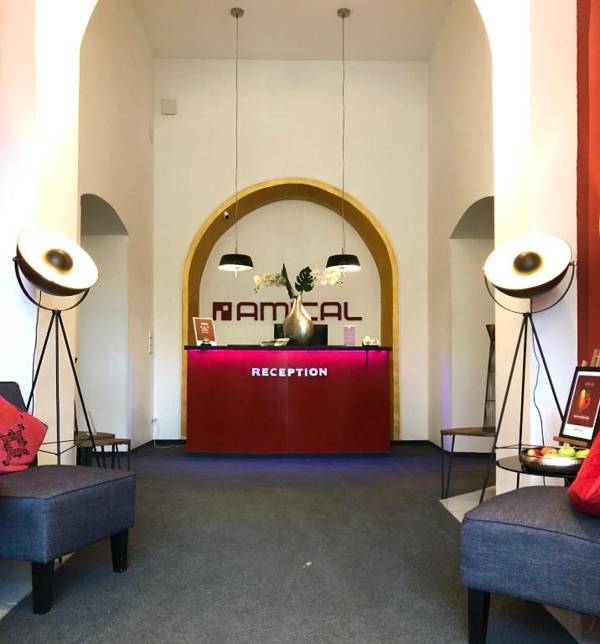 Amical Hotel