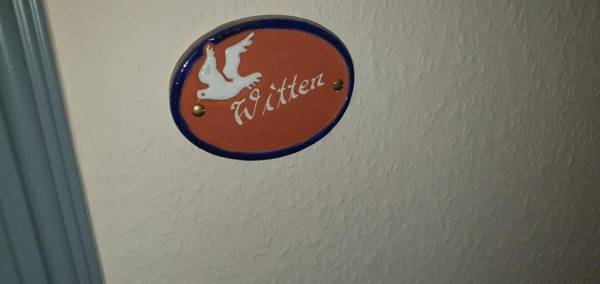 Witten B im gotischen Vinhus