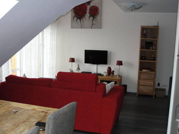 Tastefully furnished flat in a quiet location near ski area Postwiese