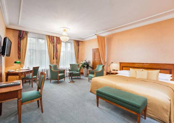 Best Western Premier Grand Hotel Russischer Hof