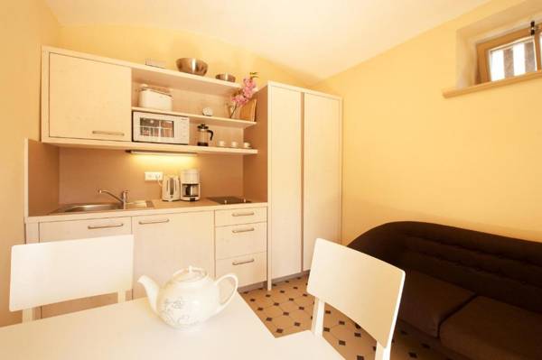 "goethezimmer" - kleine Ferienwohnungen in der Leibnizallee