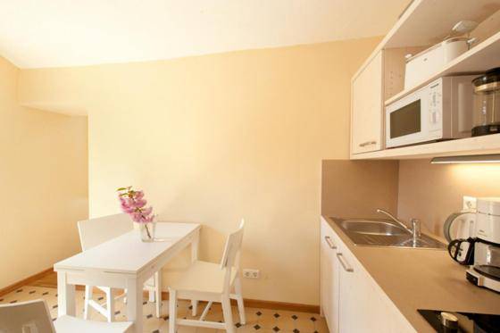 "goethezimmer" - kleine Ferienwohnungen in der Leibnizallee