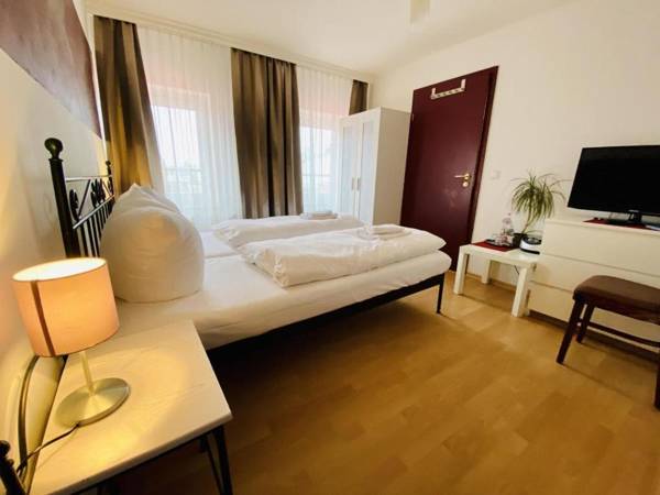 Doppelzimmer Bar direkt am Alten Strom