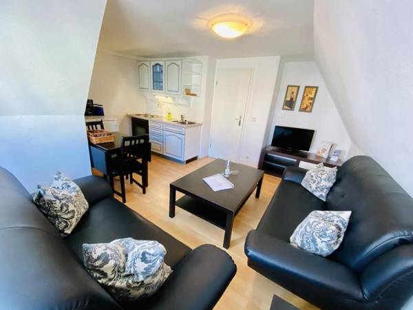 Strandmuschel ca 100m z. Alten Strom