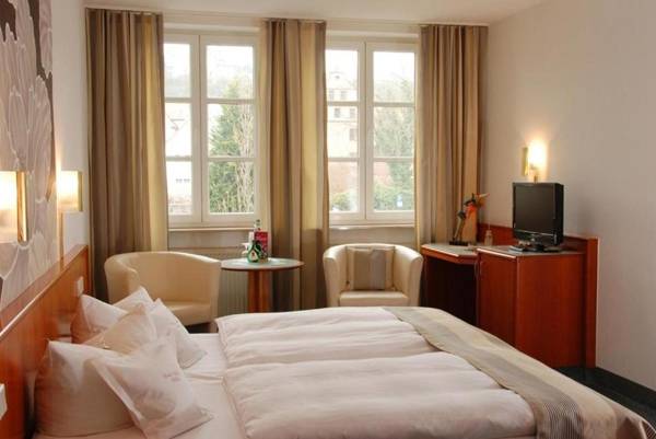 Hotel Müller Café & Wein - Mondholzhotel