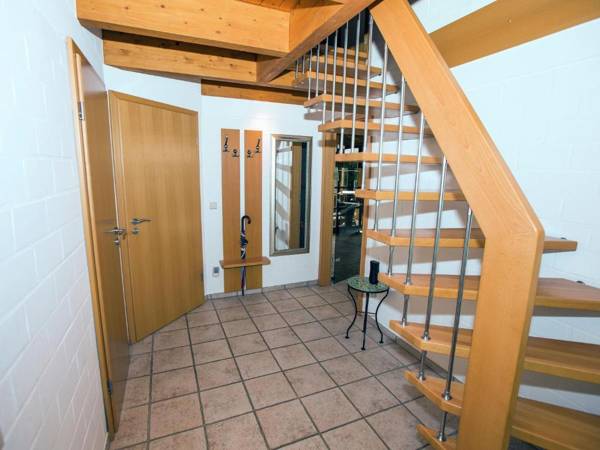 Exclusive thatched roof house in the Samtgemeinde Uelsen with conservatory