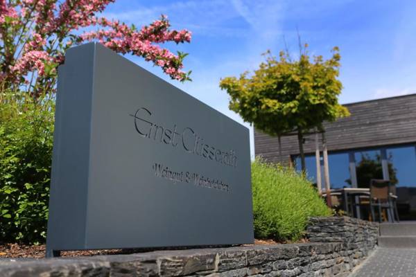 Ernst Clüsserath Weingut & Weinhotelchen