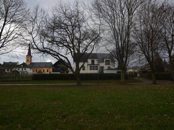 Tasteful Apartment in Trittenheim with Terrace and Garden