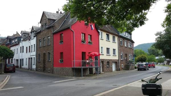 Vakantiehuis "het rode huis"