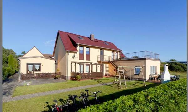 "Ferienwohnungen Wiesenblick"