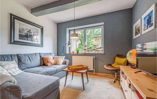 Amazing home in Tönning with WiFi and 2 Bedrooms