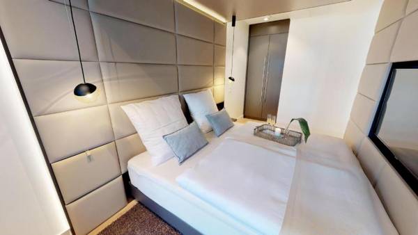 White Pearl Apartment 0.13