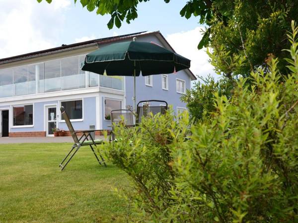 Luxurious Holiday Home in Tännesberg with Garden