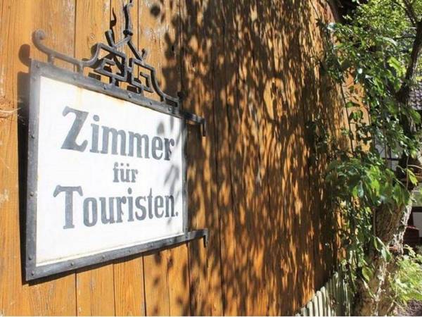 Comfortable Apartment in Tabarz Thuringia near Forest