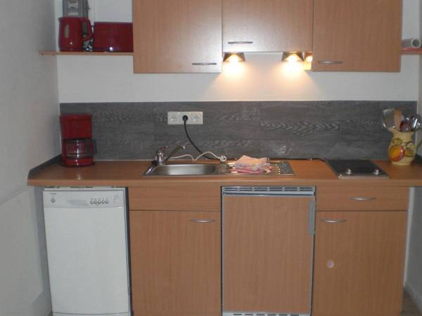 Classy Holiday Home in Sternberg with Jetty