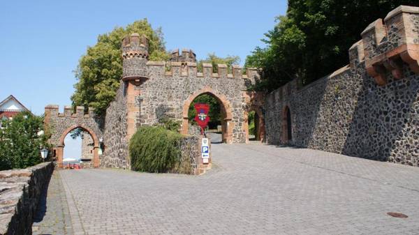 Hotel Burg Staufenberg