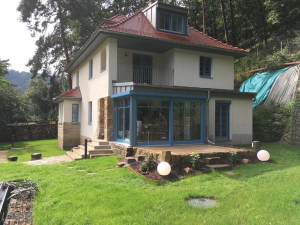 Prima Klima Villa - Ferienwohnung Steinbrecher