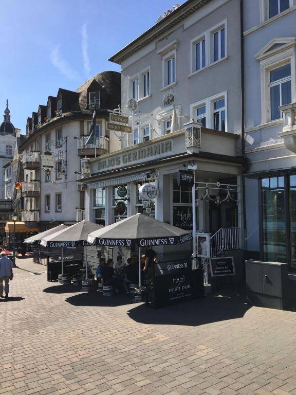 Hajo´s Germania Lodge & Irish Pub