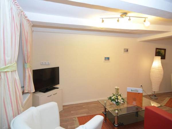 Holiday home consisting of two separate living areas on one level