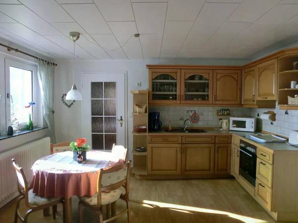 Quiet cozy apartment in the Sauerland with private terrace