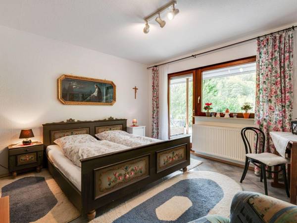 Charming Holiday Home in Lehengericht near the Forest