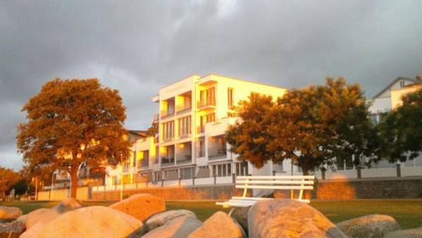 Ostseeresidenz Strandpromenade - Ferienwohnung "Ostseebrise"
