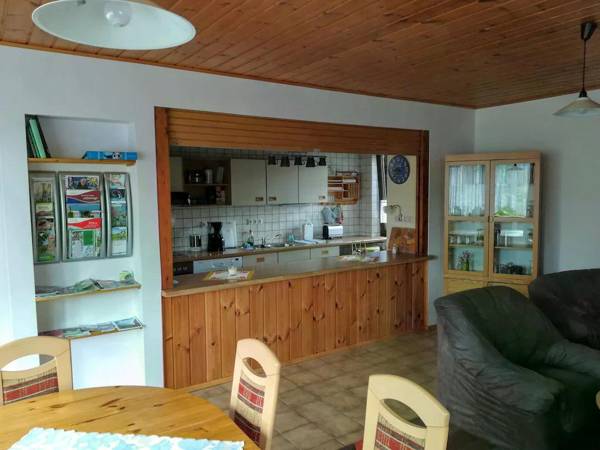 Attractive Holiday Home in Rotenburg with Garden