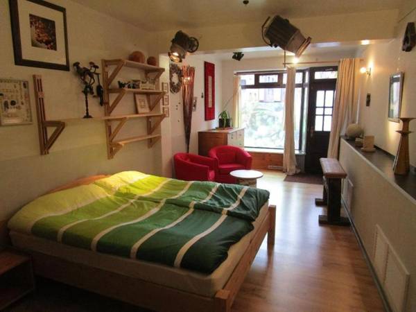 Ferienwohnung-im-mauerbluemchen