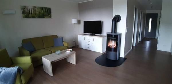 Hafendorf Haus 5 Apartment 2 optional mit Bootsliegeplatz