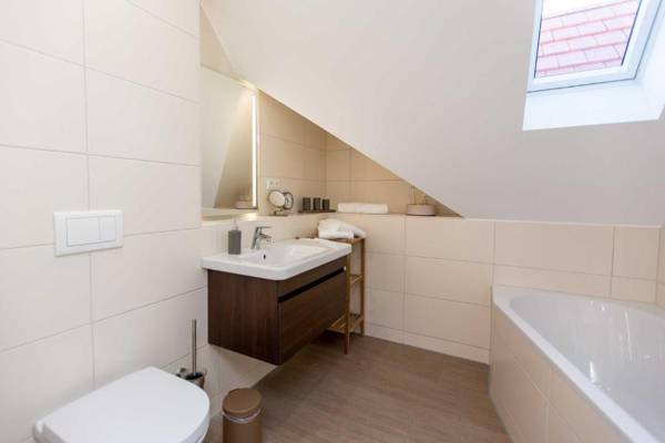 Becci's Apartment P6A8