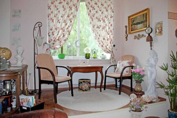 Appartementhaus zur Brücke direkt am See