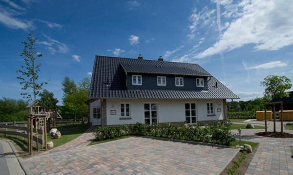 _GUTSHOFHAeUSER_ Pendorf