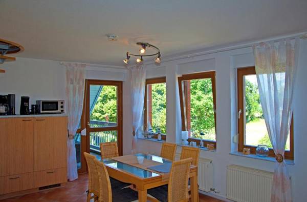 Maisonette-Appartement mit Logia und Seeblick