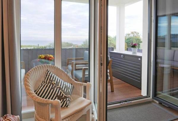 Baabe Villen Ensemble FeWo 13 Stra