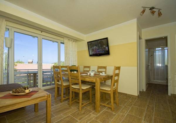 DER STÖRTEBEKER - "Apartment Born" Apartments hinter den Dünen