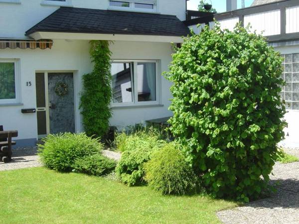 Apartment in Assinghausen with a Sun Terrace