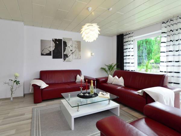 Holiday home in Sauerland - quiet setting private entrance terrace garden