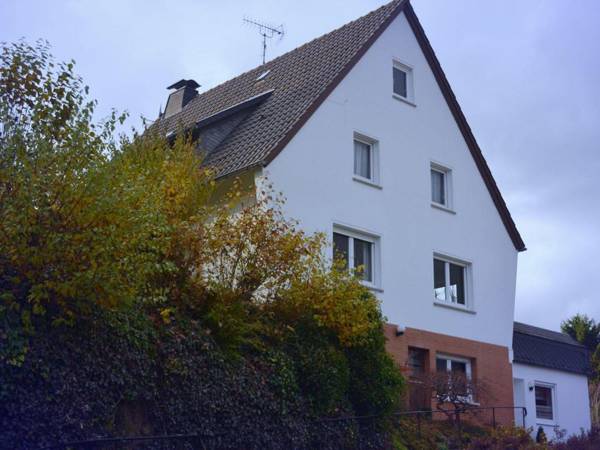 Holiday home in Sauerland - quiet setting private entrance terrace garden