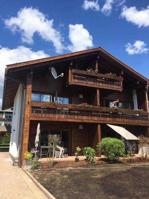 Alpenflair Ferienwohnungen Landhaus Dodel Whg. 211