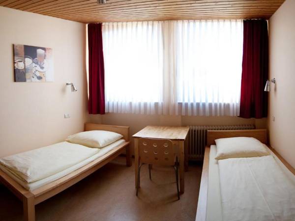 Haus International Hostel