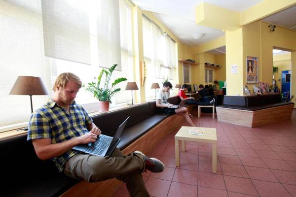 a&o München Hackerbrücke