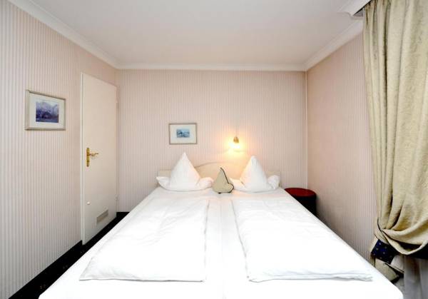 Hotel Altmünchen by Blattl