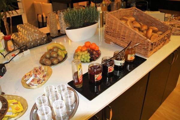 Check Inn Hotel Merseburg