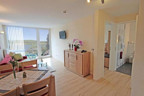 Eifel Hotel Schneider am Maar