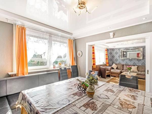 Attractive Holiday Home In Medebach with Barbecue