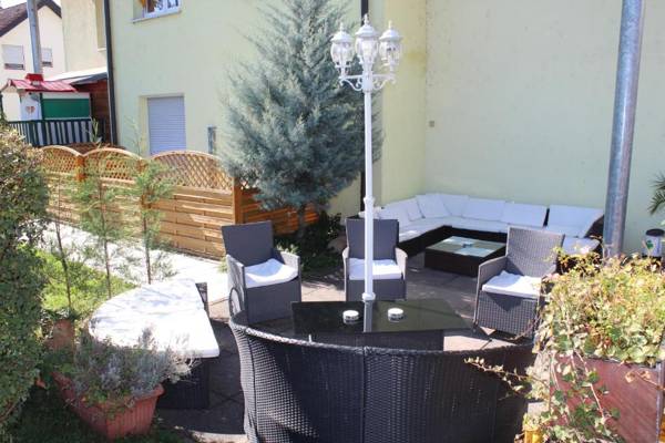 Hotel zum Goldenen Wagen