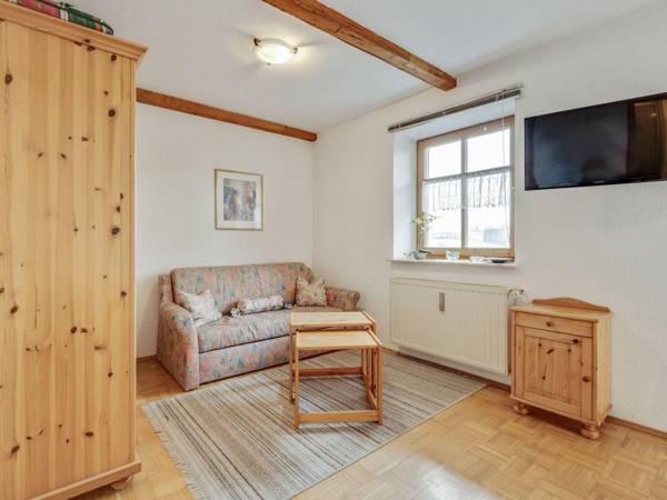 Lovely Apartment in Schwarzenbach with Sauna