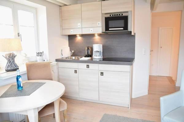 Hafenstraße 4 W1 Esprit 2